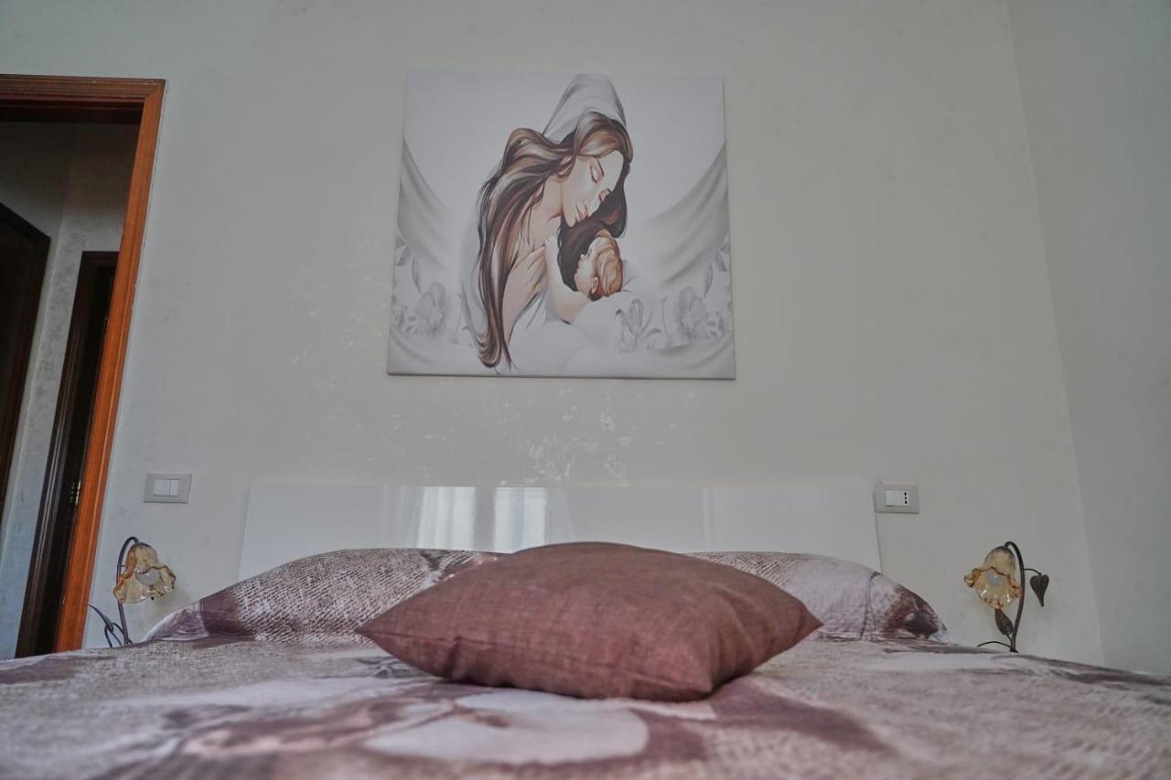 Le Stanze Di Ricci - Affittacamere Low Cost Lesina Exterior photo