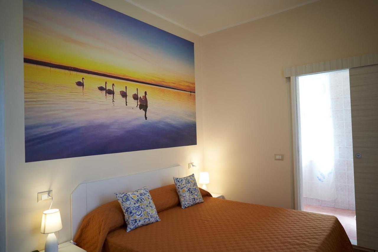 Le Stanze Di Ricci - Affittacamere Low Cost Lesina Exterior photo